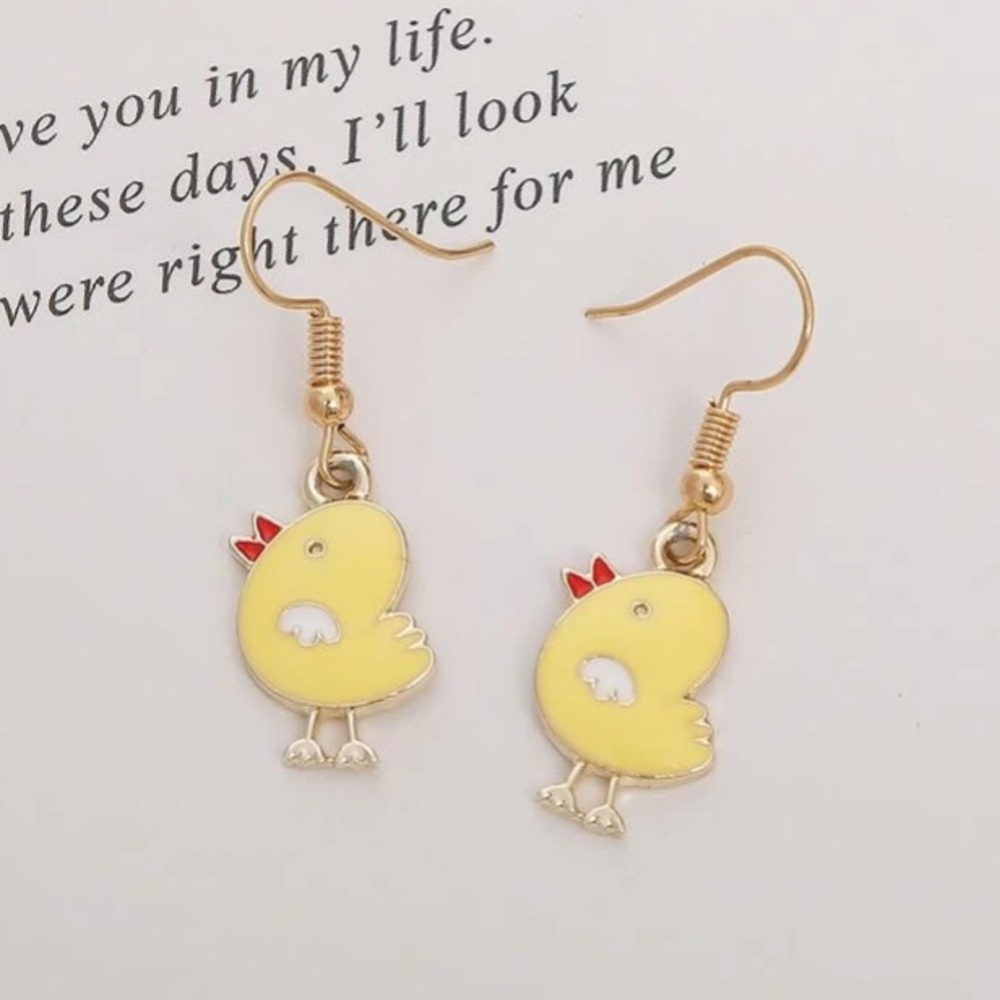 🌻 Cartoon Chicken Drop Earrings - Picture 2 of 4